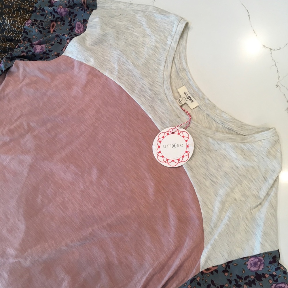 NWT Umgee Blush Large Gray Pink Multi Color Block Top